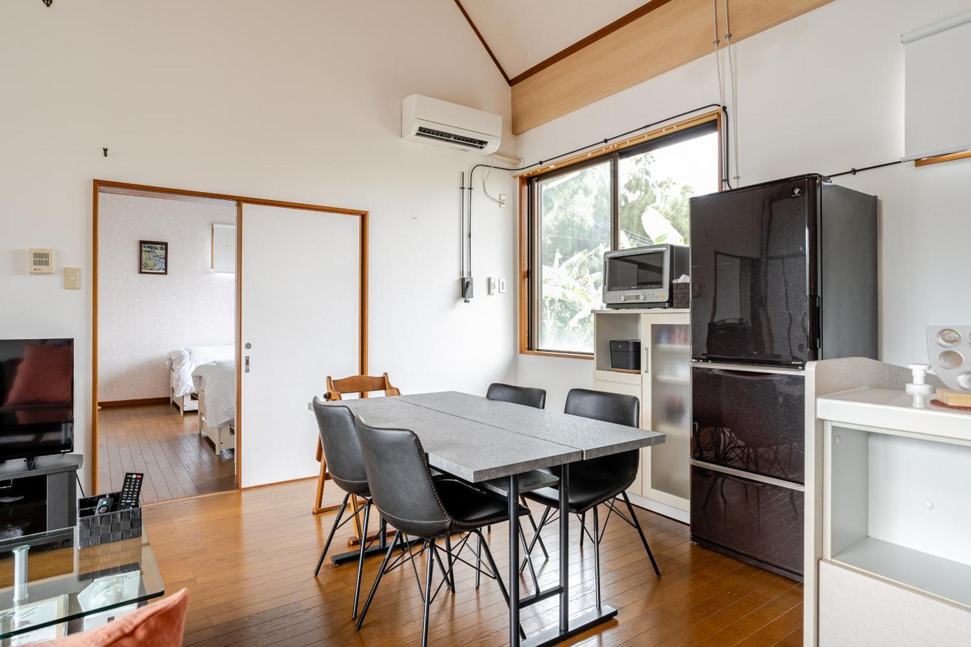 Villa Base In Onnason: Home-like Okinawa With Premium Amenities Onna