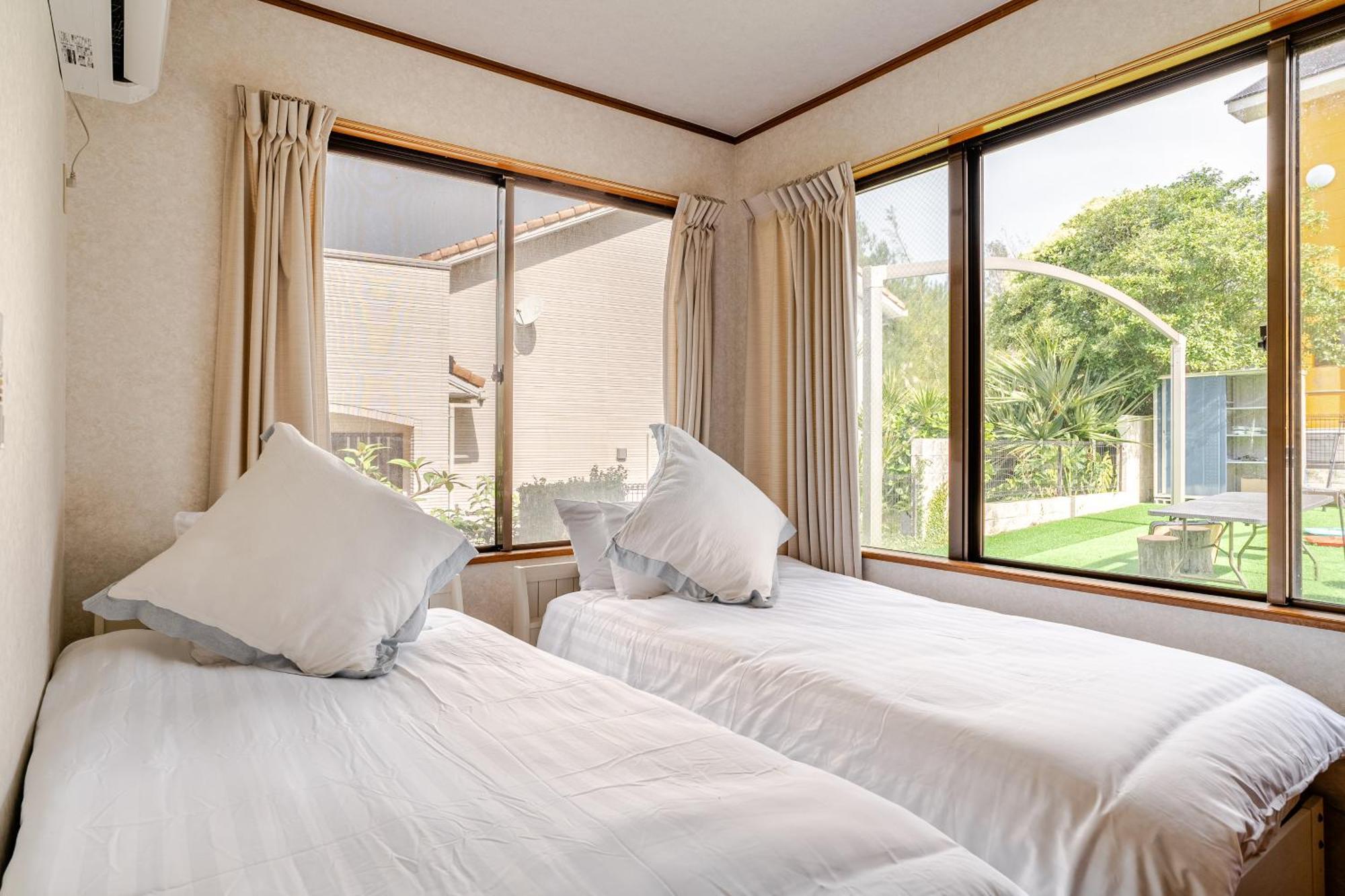 Villa Base In Onnason: Home-like Okinawa With Premium Amenities