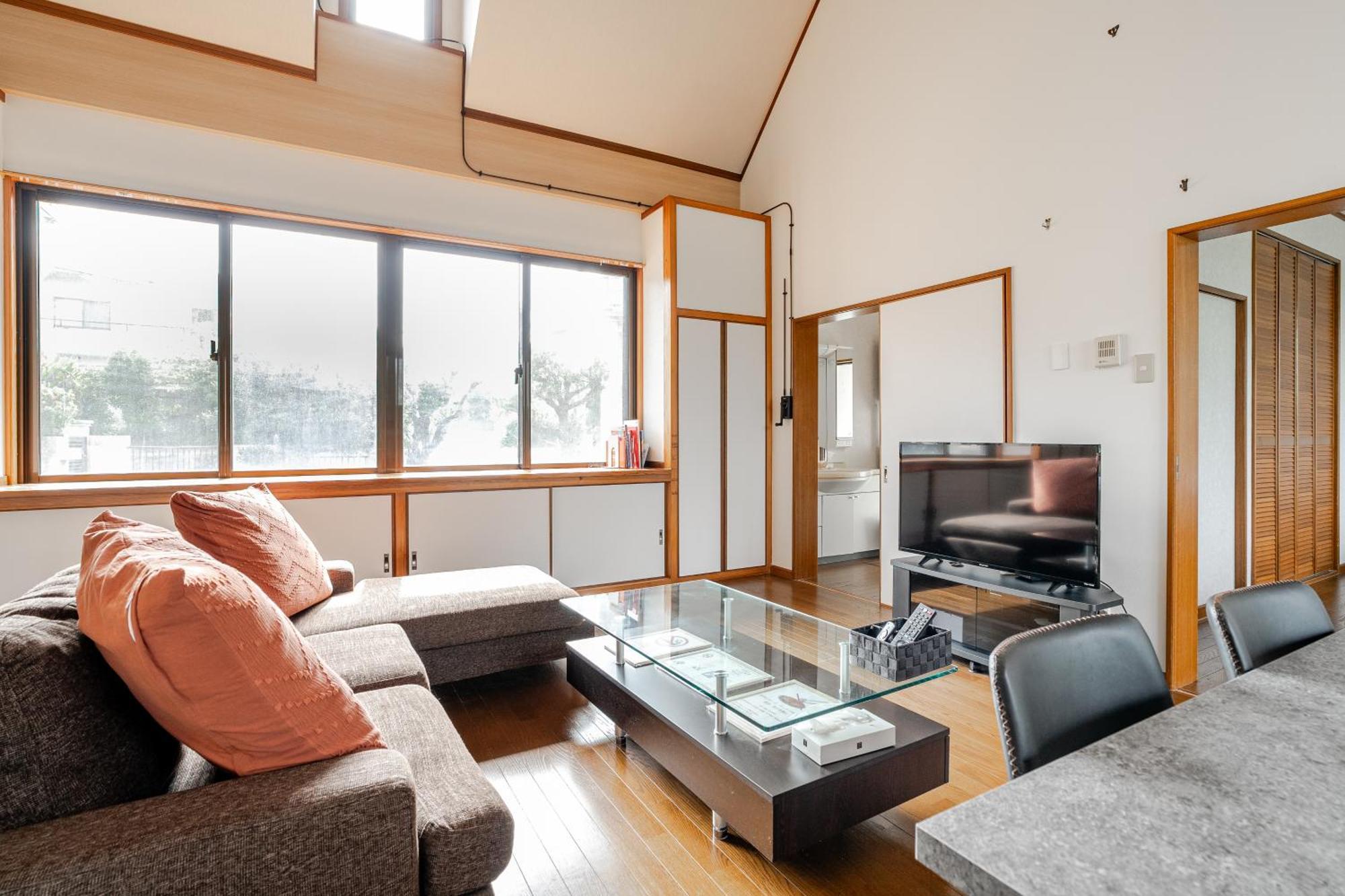 Base In Onnason: Home-like Okinawa With Premium Amenities * Onna