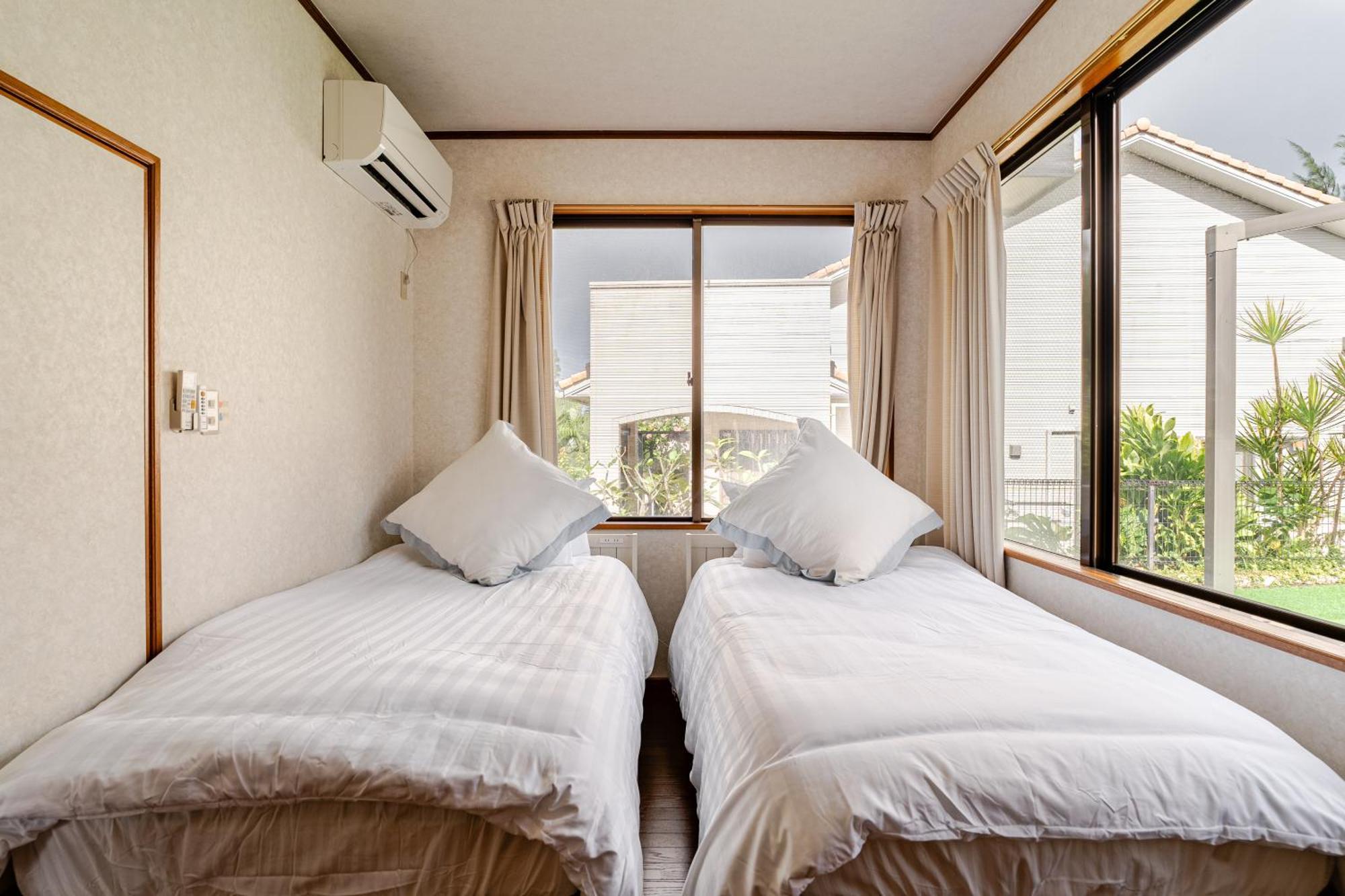 Base In Onnason: Home-like Okinawa With Premium Amenities