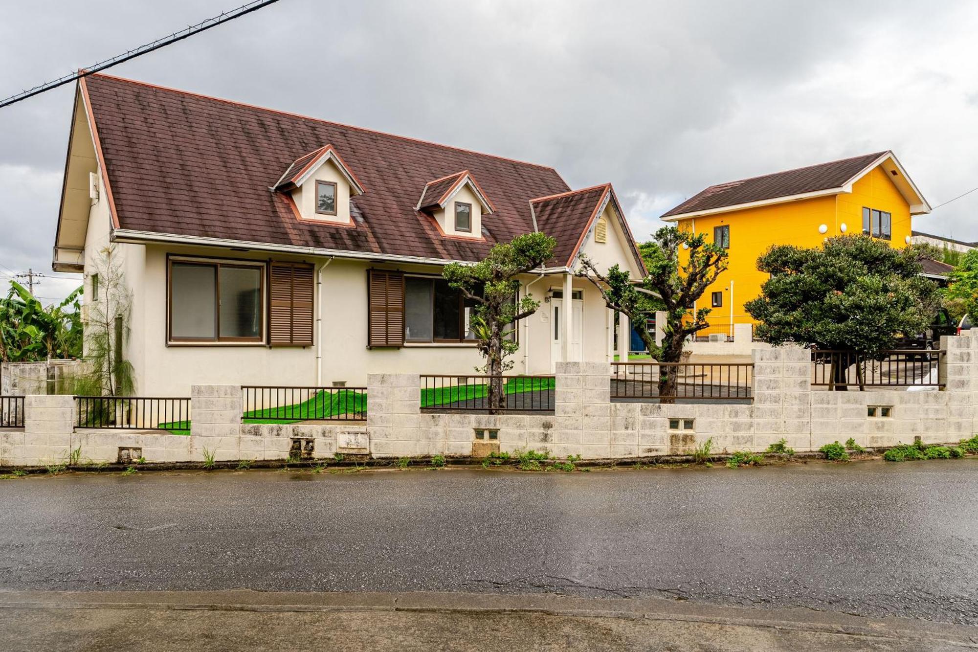 Villa Base In Onnason: Home-like Okinawa With Premium Amenities